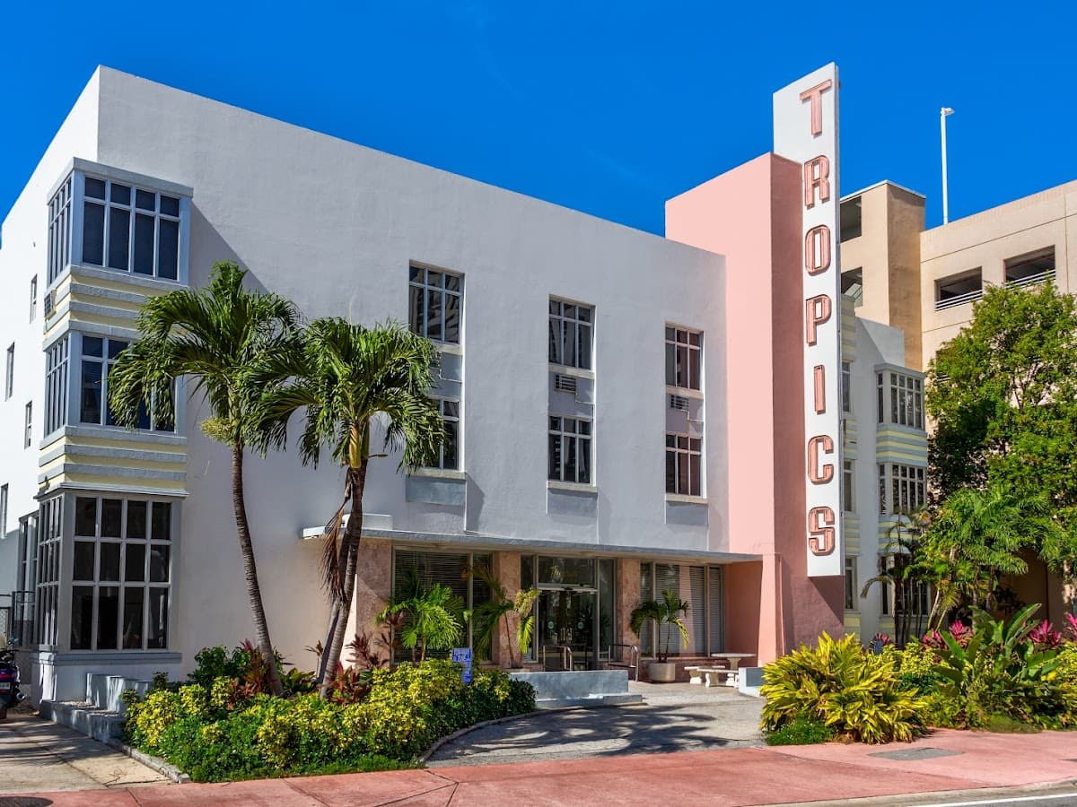 Collins Avenue Hostel — foto