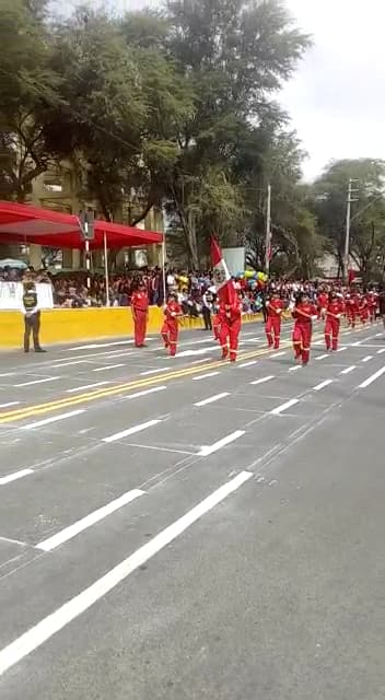 Juegos infantiles del Parque Santa Rosa — foto