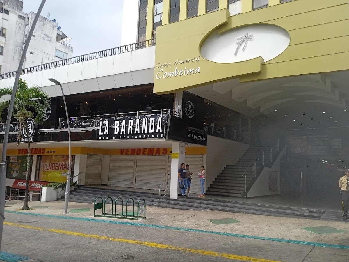 Centro Comercial Combeima