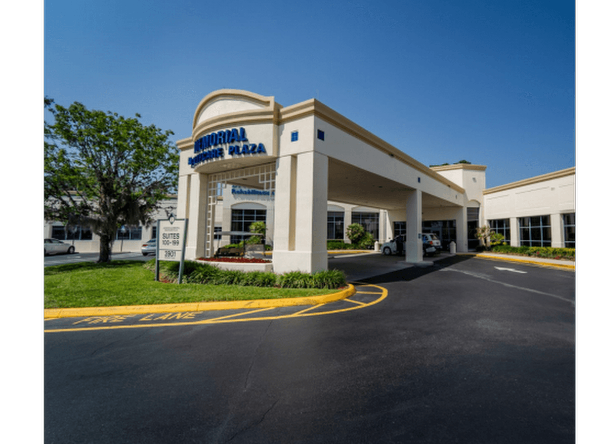 Rebound Rehabilitation - University Boulevard — foto