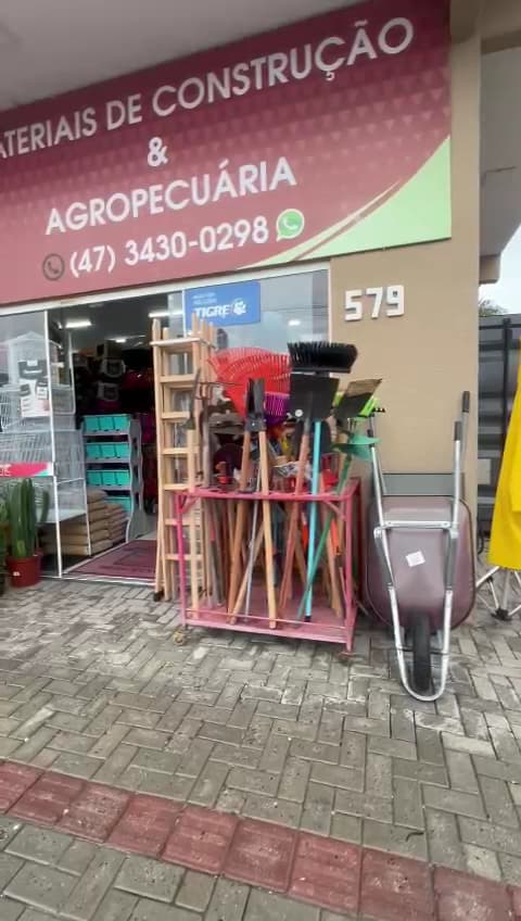 Agropecuária & Materiais de Construção Construagro — foto