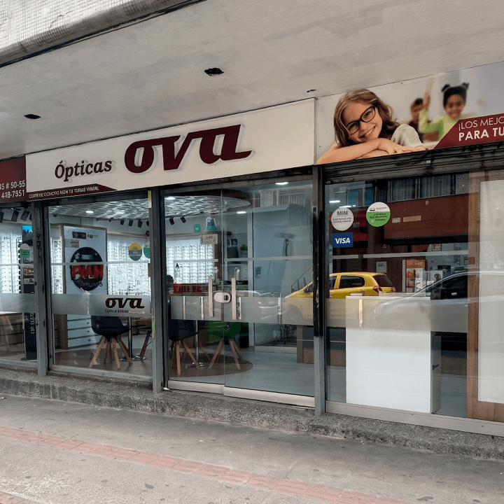Ópticas Ova Centro Medellín — foto