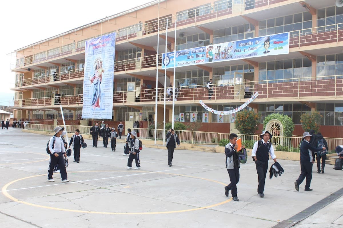 Salesiano Don Bosco (Colegio Técnico) ) — foto