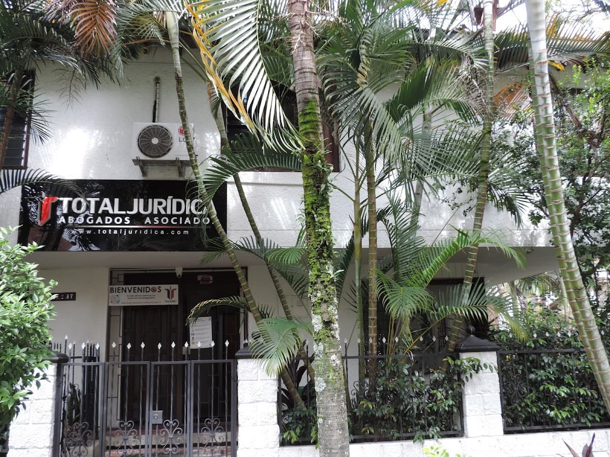 Total Jurídica Abogados