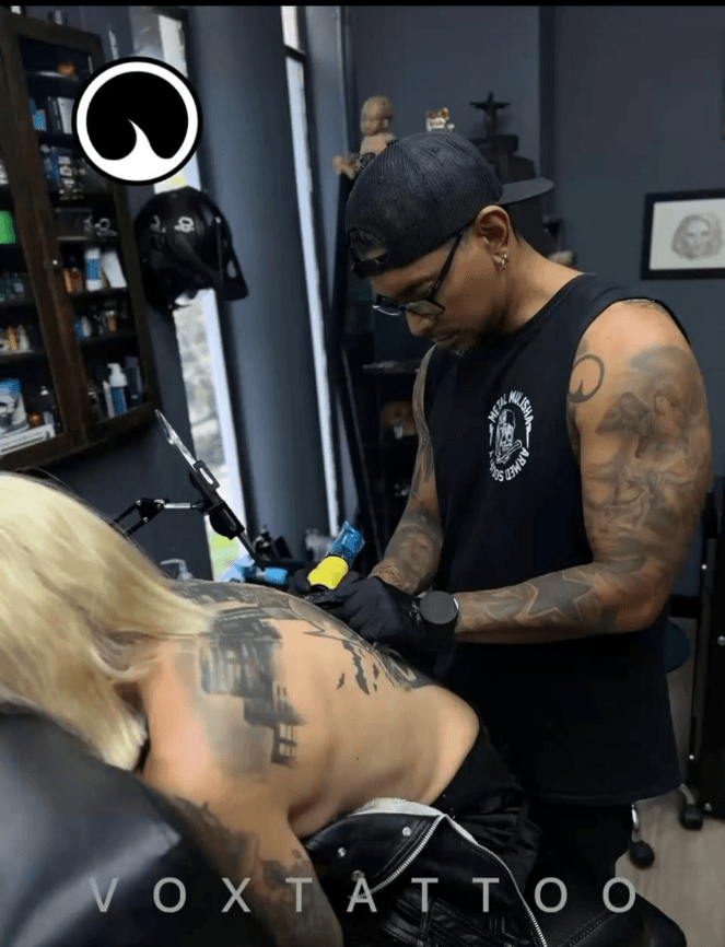 VOX TATTOO POBLADO MEDELLIN COMPANY