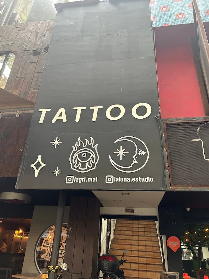 LA LUNA Tattoo Studio & Piercing — foto