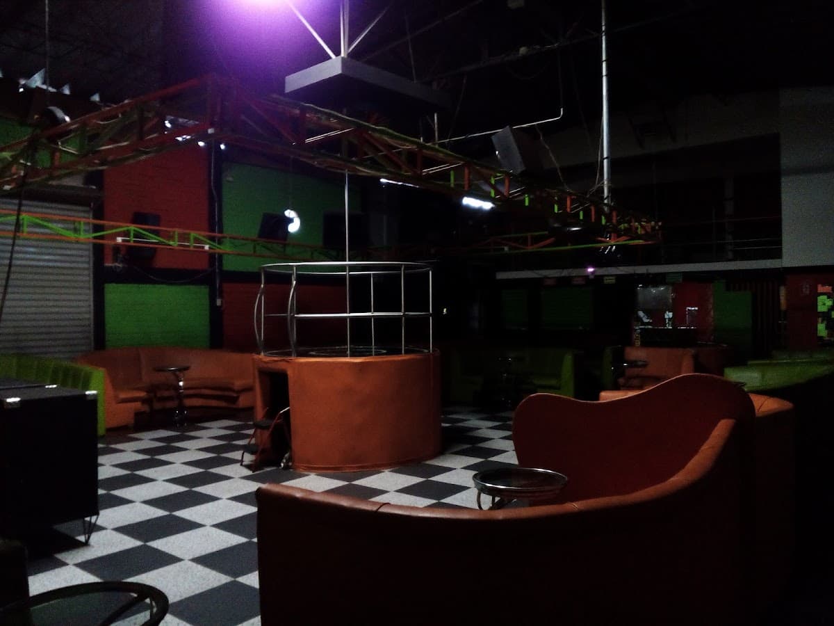 CLANDESTINO CLUB — foto
