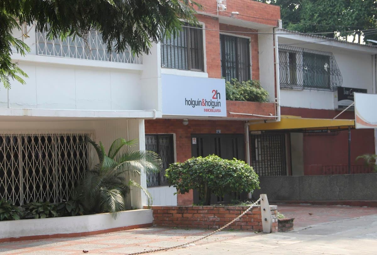 Inmobiliaria Holguín & Holguín