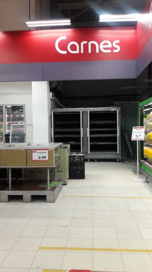 Hiperbodega Precio Uno Belaunde — foto