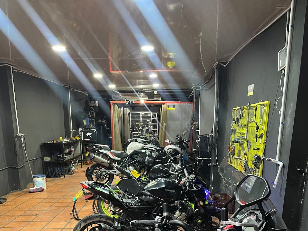 POWER MOTOS CENTRO DE SERVICIOS SAS — foto