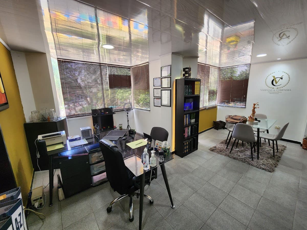 Consorcio Vanegas & Compañia Abogados — foto