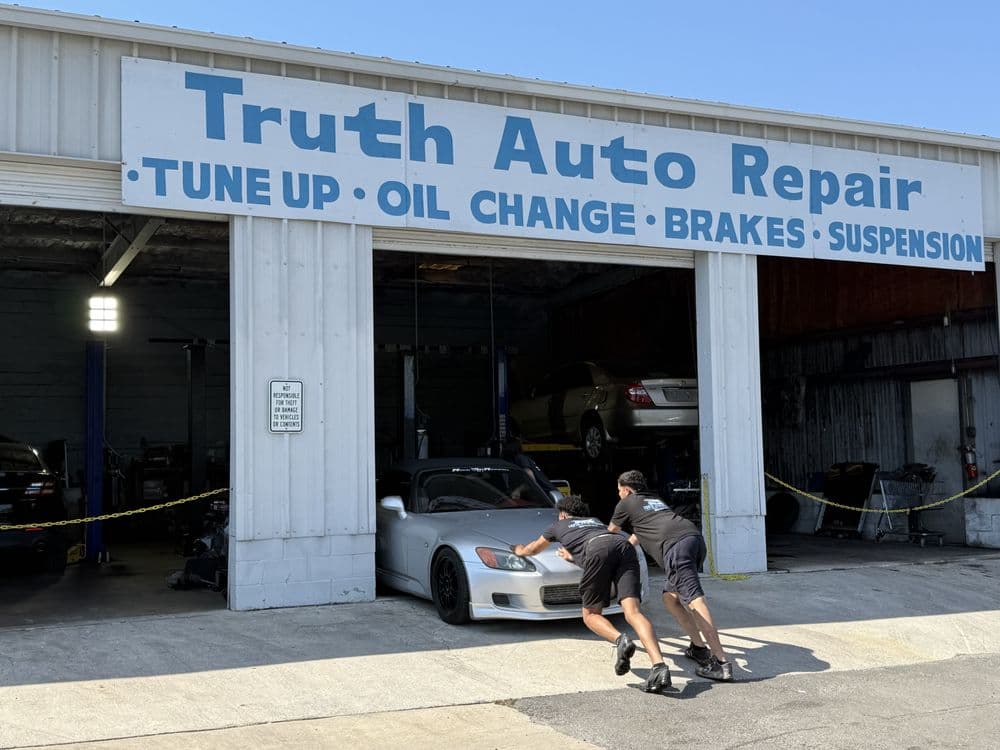 Truth Auto Repair — foto