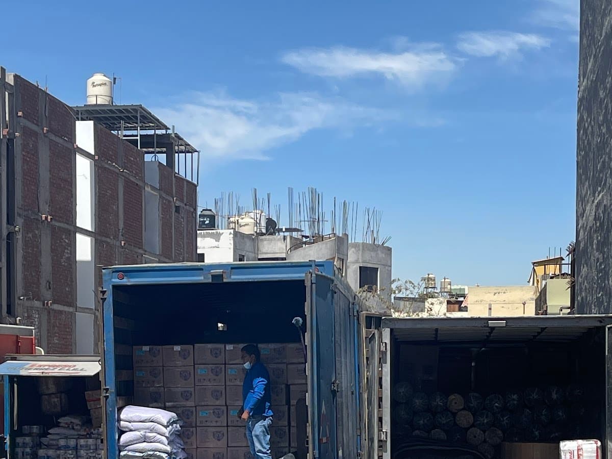 HUAYRURO CARGO AREQUIPA — foto