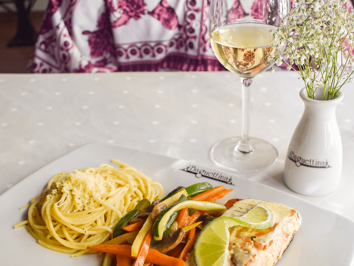 Baguettina Restaurante y La mesa de don Alfonso — foto