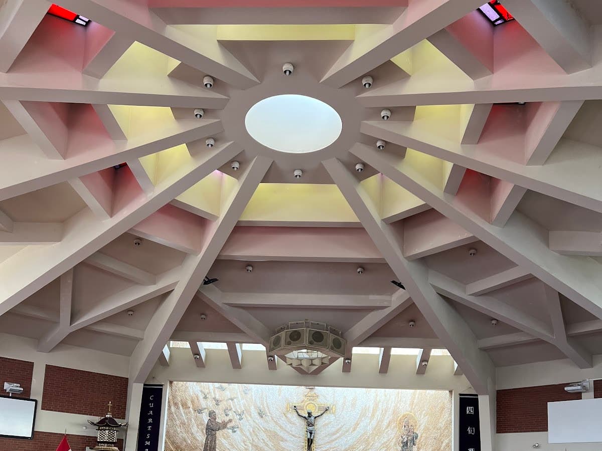 Colegio Peruano Chino Juan XXIII — foto