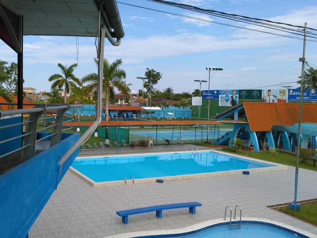 Club De Tenis