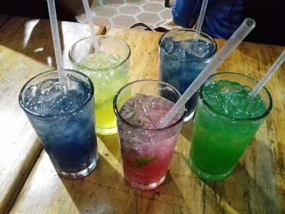 Pino's Bar — foto