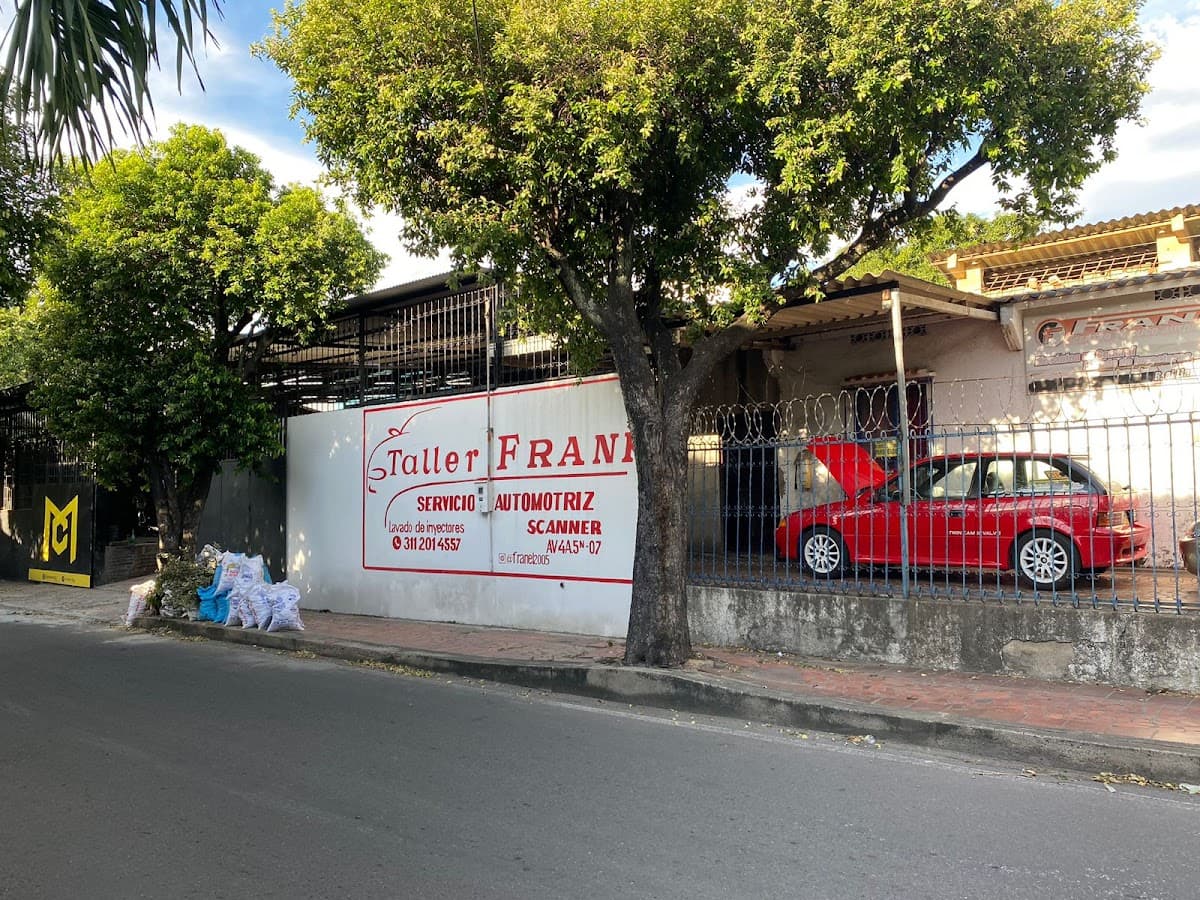 Taller Puño