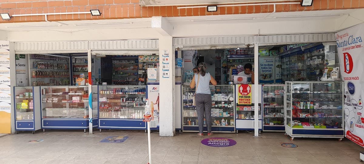 Droguería Santa Clara sede Valle del lili — foto