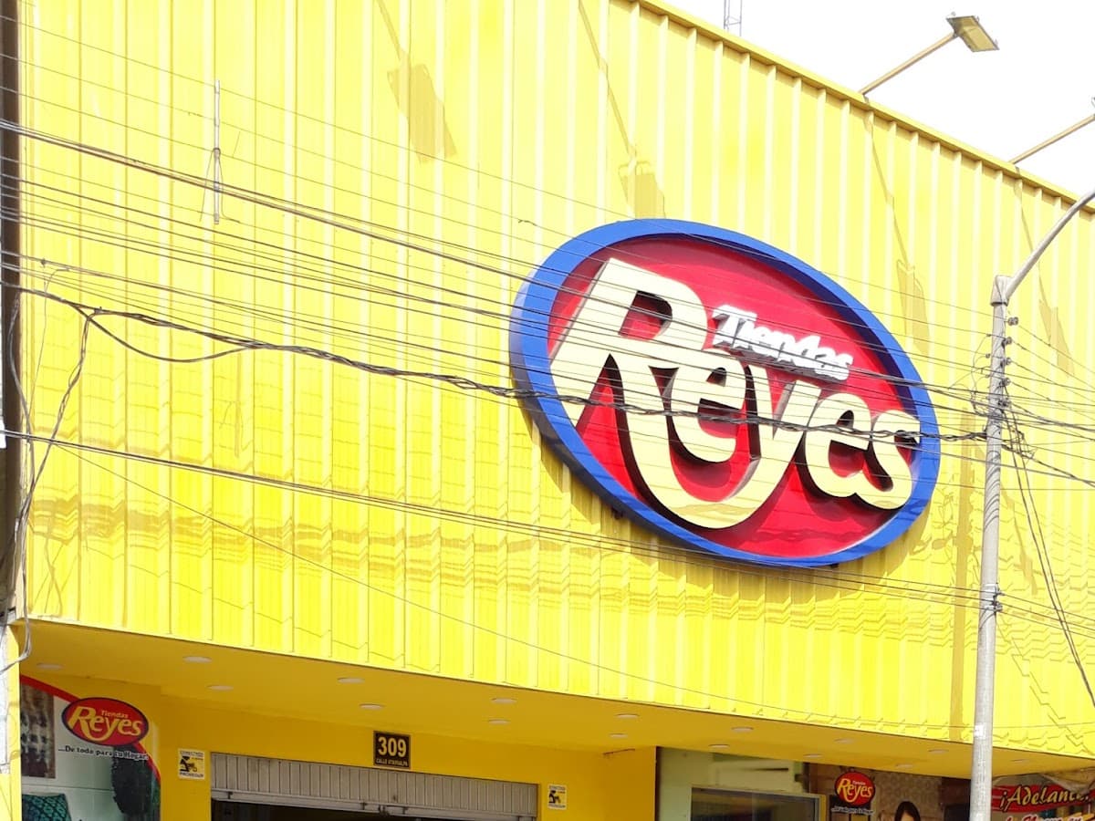Tiendas Reyes SAC — foto