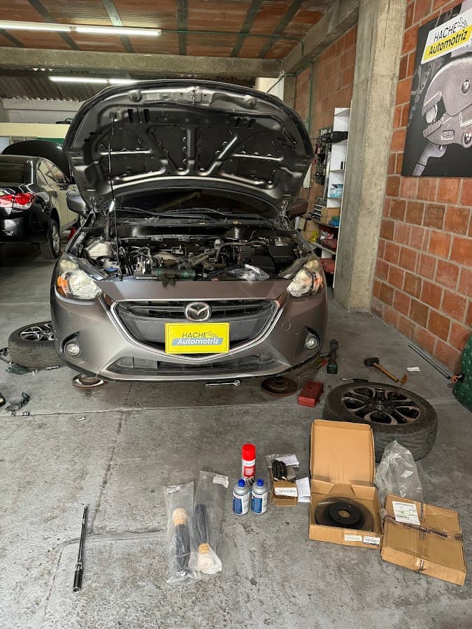 Hache | Taller Automotriz en Cali — foto