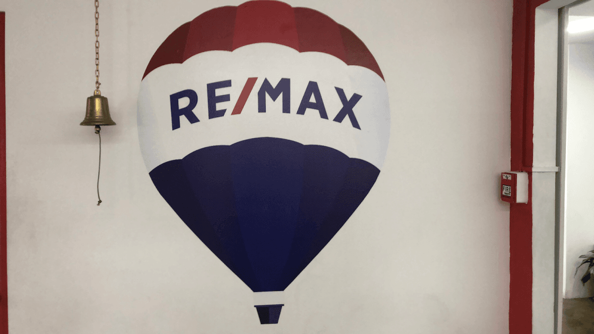 RE/MAX CONSULTORES AREQUIPA I