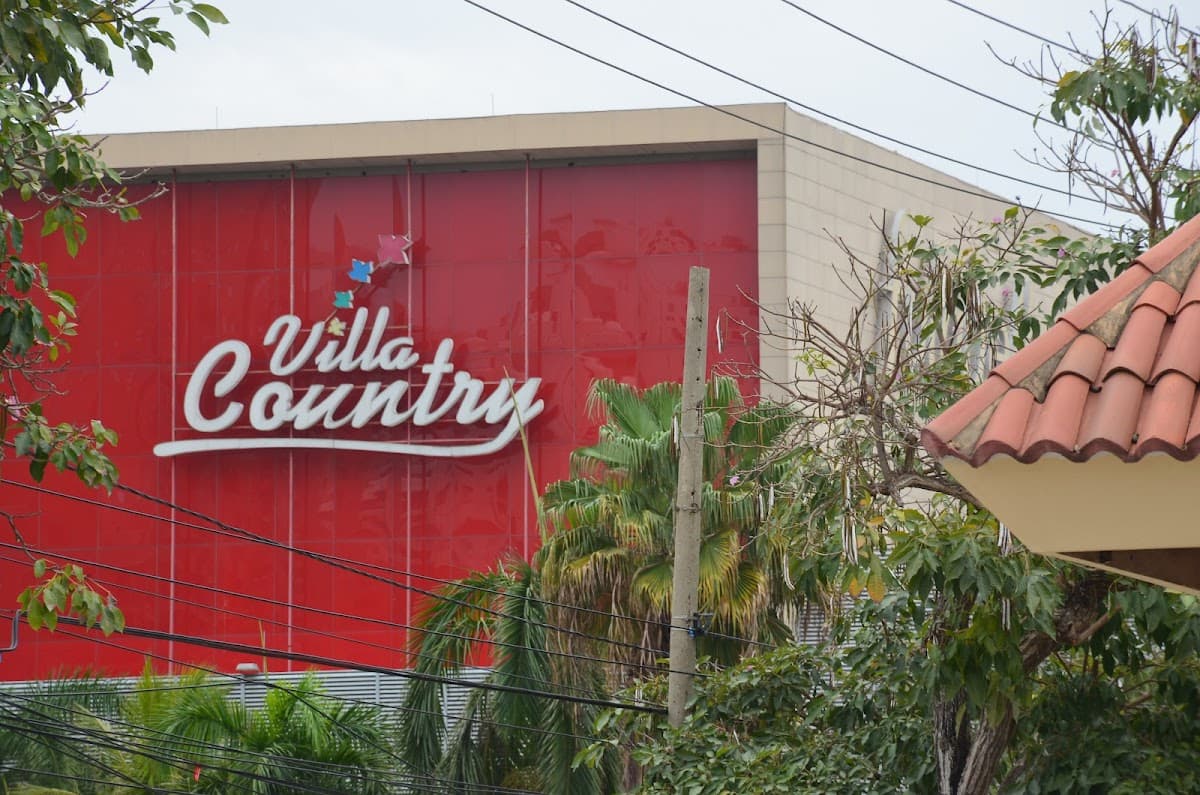Centro Comercial Villa Country