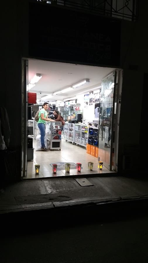 MISCELANEA TECNOLÓGICA — foto