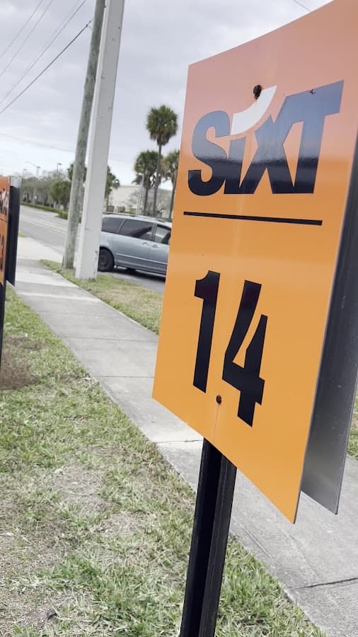SIXT Car Rental - Palm Beach International Airport (PBI) — foto