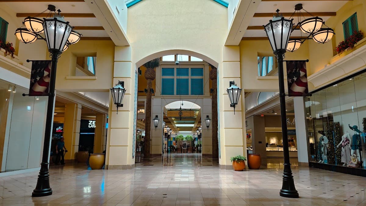 WestShore Plaza