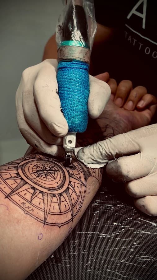 Ambar Tattoo Studio - Piercings — foto