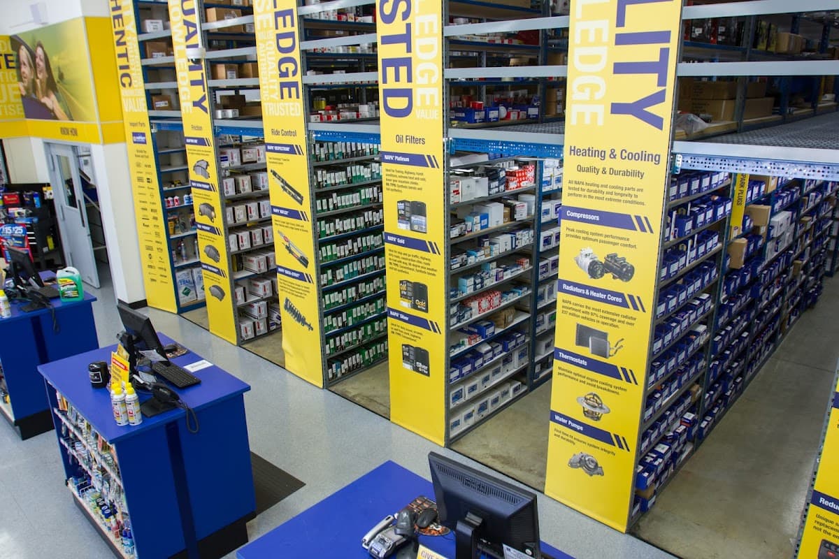 NAPA Auto Parts — foto