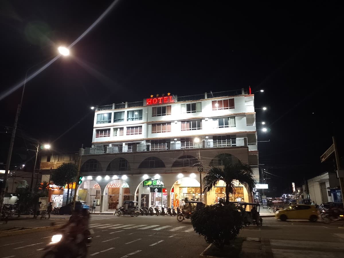 Del Castillo Plaza Hotel — foto