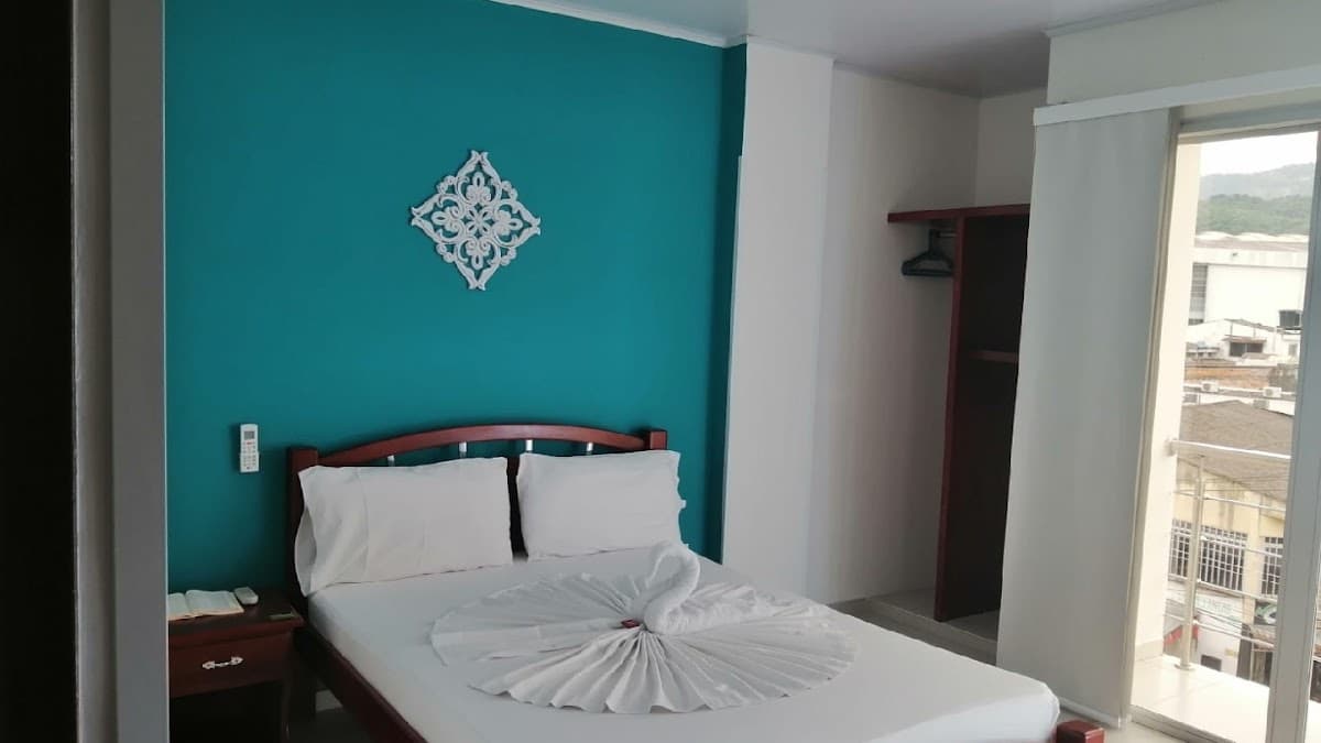 HOTEL VILLAREAL DEL LLANO — foto