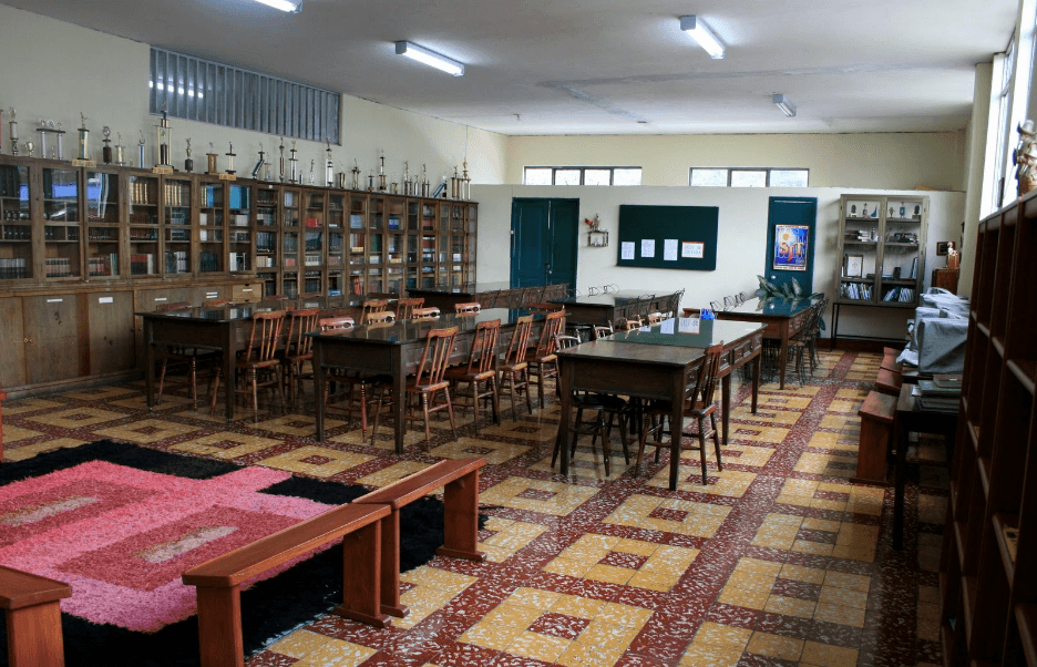 Colegio San José De Tarbes — foto