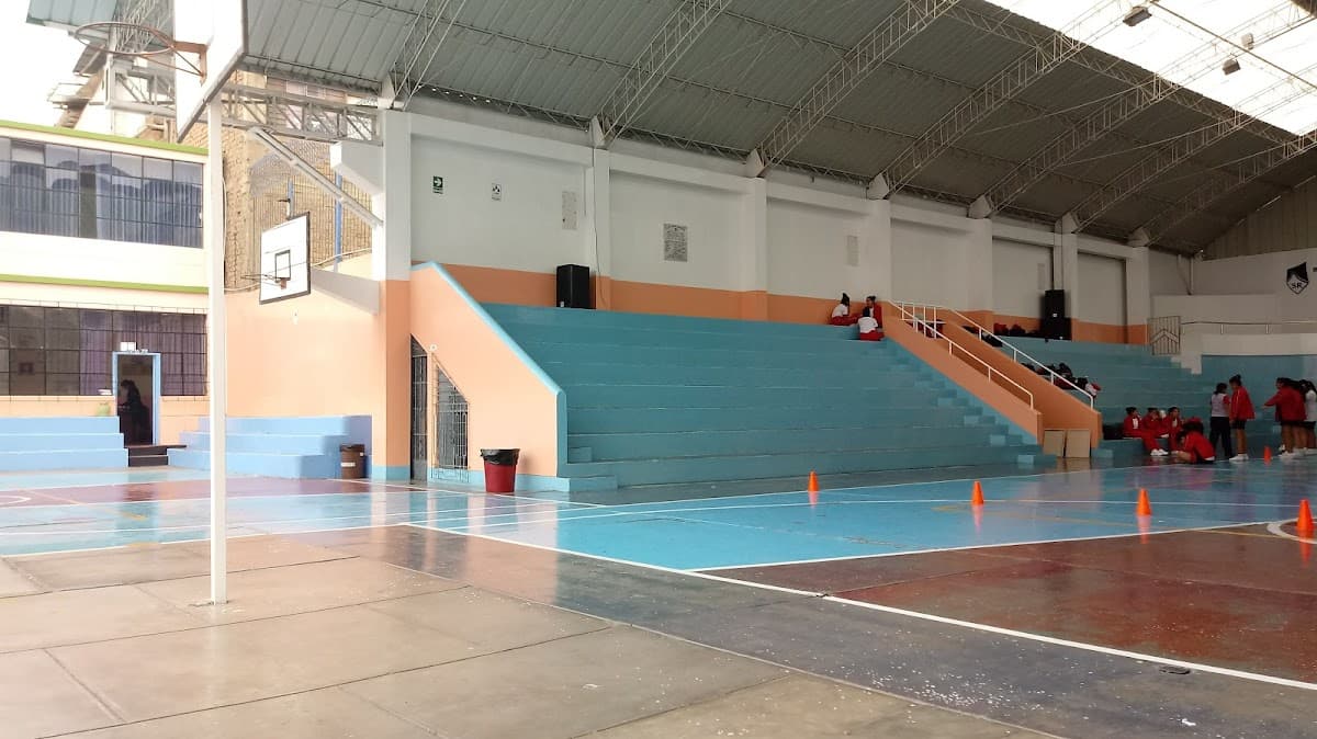 Institución Educativa Santa Rosa