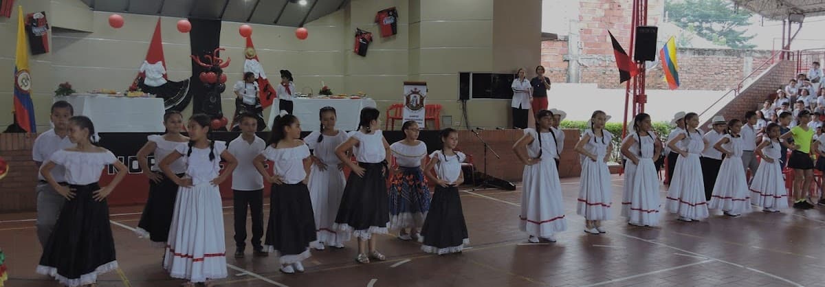 Colegio Santo Ángel de la Guarda — foto