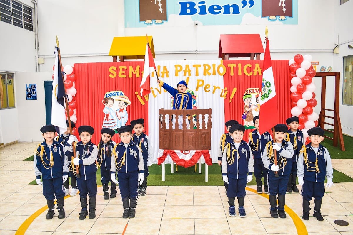 Colegio San Antonio De Padua — foto