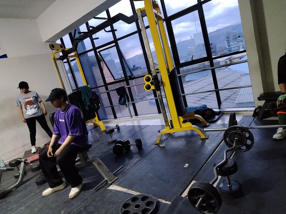 Gimnasio Majanayim — foto