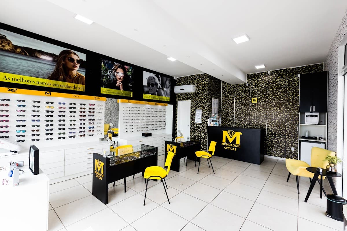 Ópticas Mondadori - Centro - Palhoça — foto
