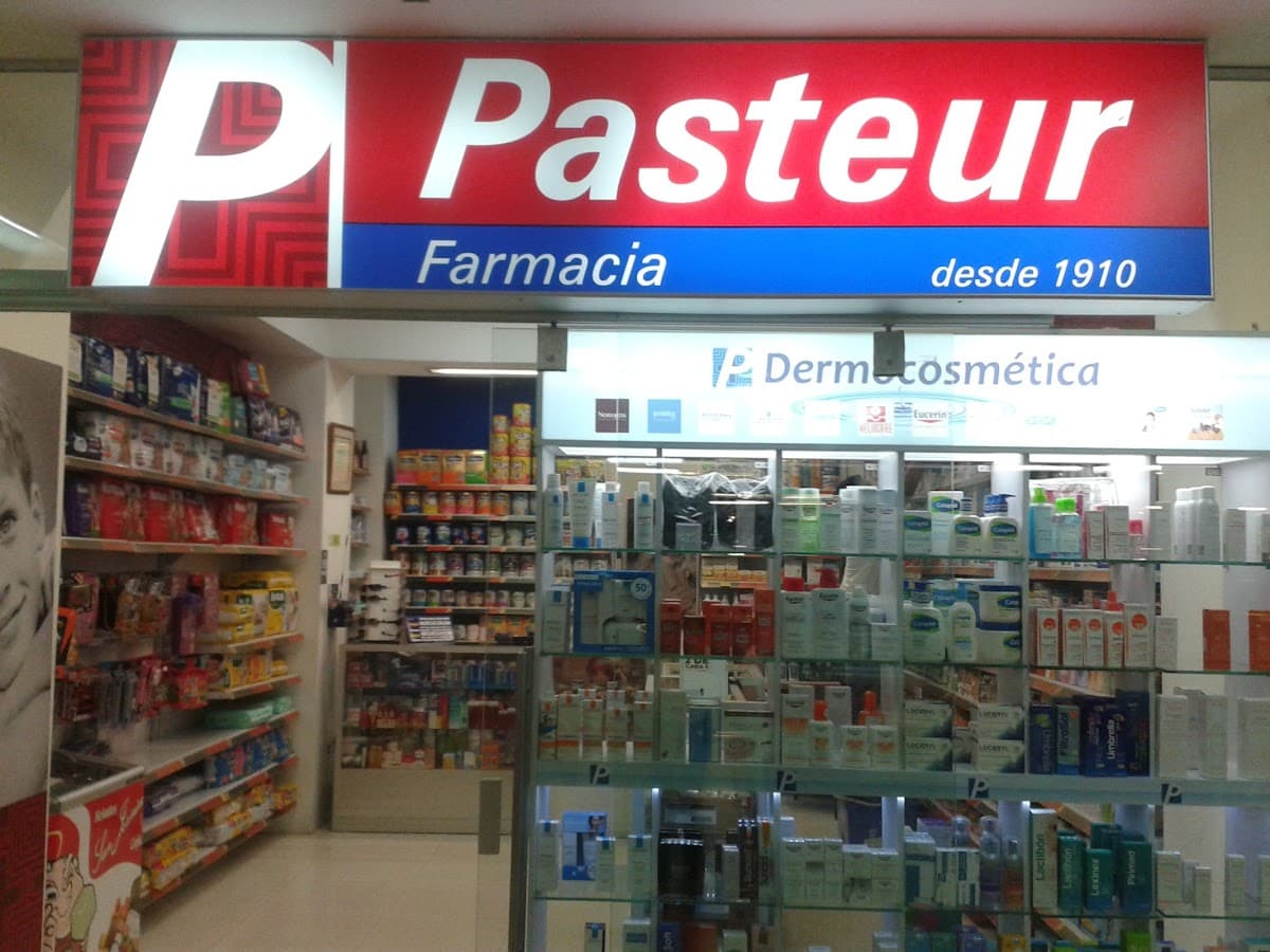 Farmacia Pasteur Caribe Plaza