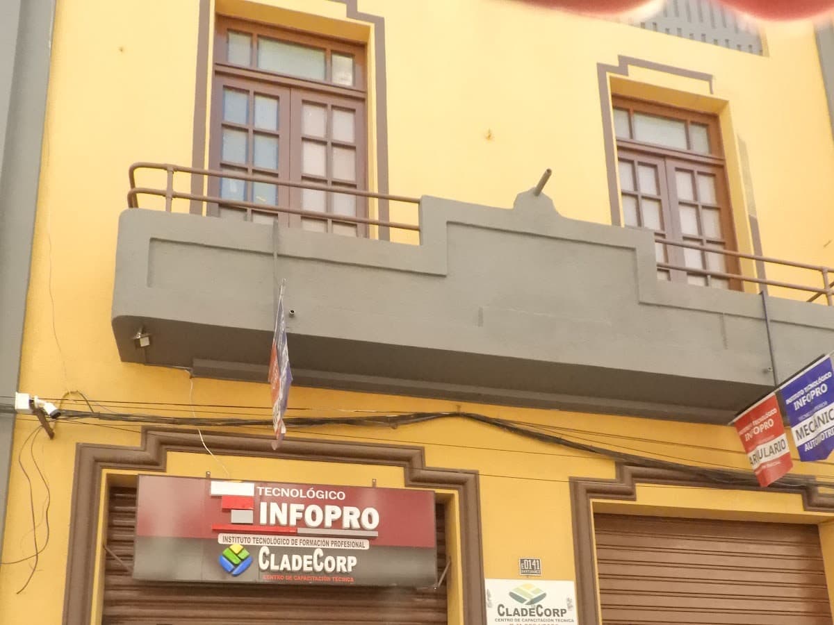 INSTITUTO TECNOLOGICO IPRATÈ — foto