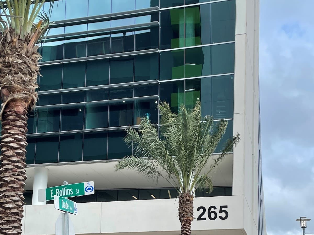 AdventHealth Sports Med & Rehab East Orlando — foto