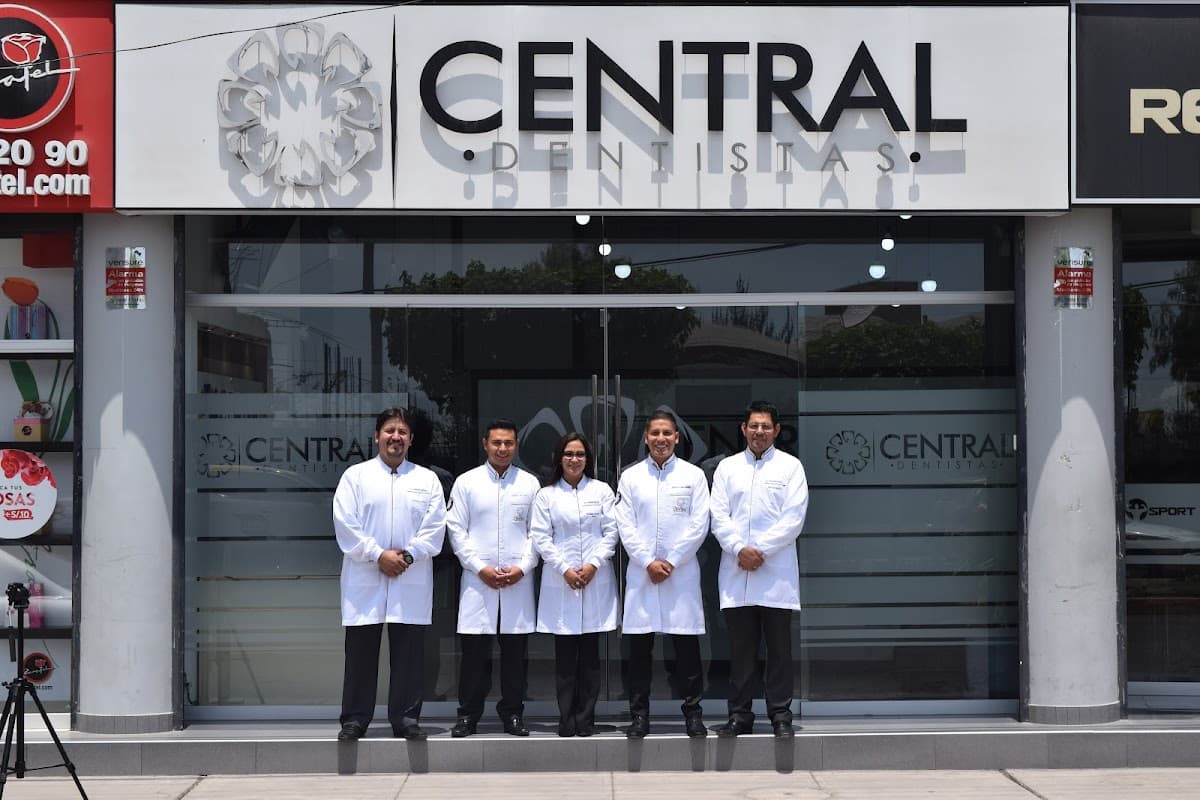 Central Dentistas Bustamante — foto