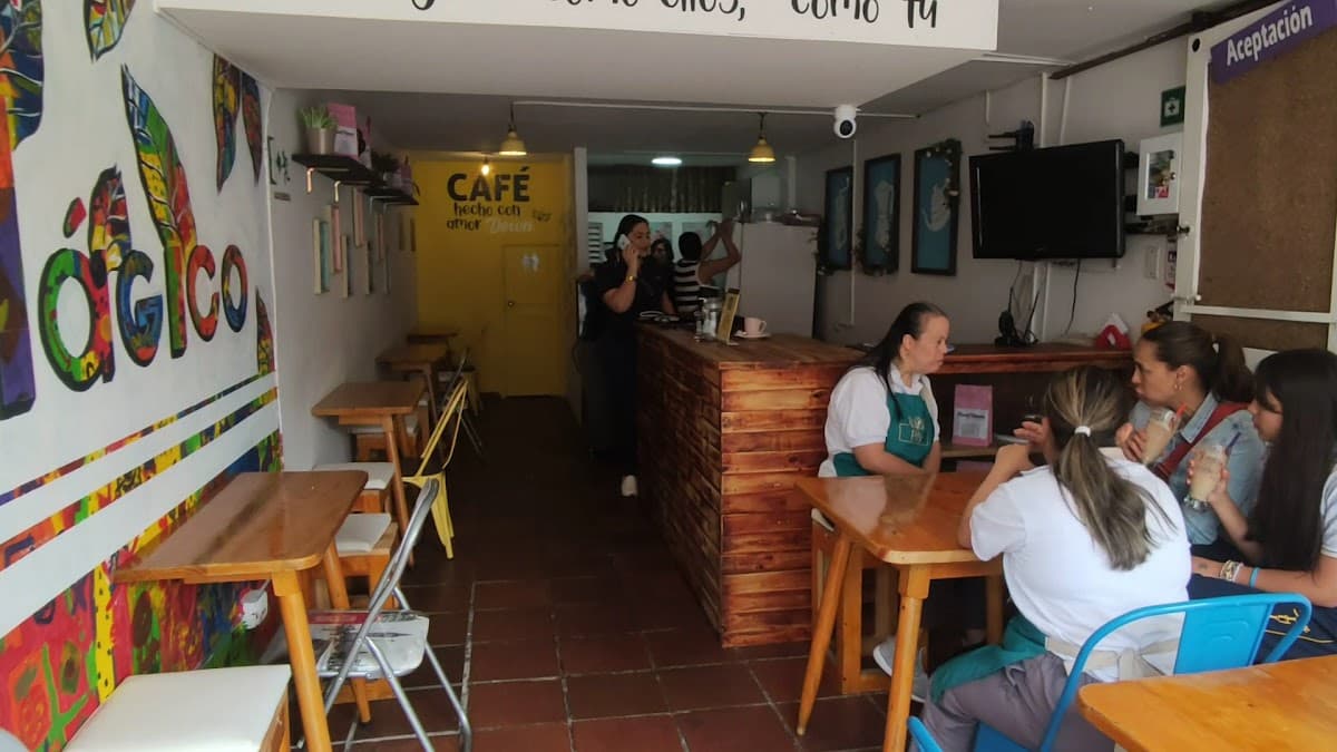 Café Mágico - Luciana Tovar Gómez — foto