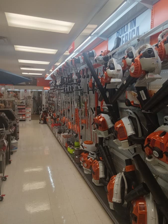 Toole's Ace Hardware of Colonial — foto