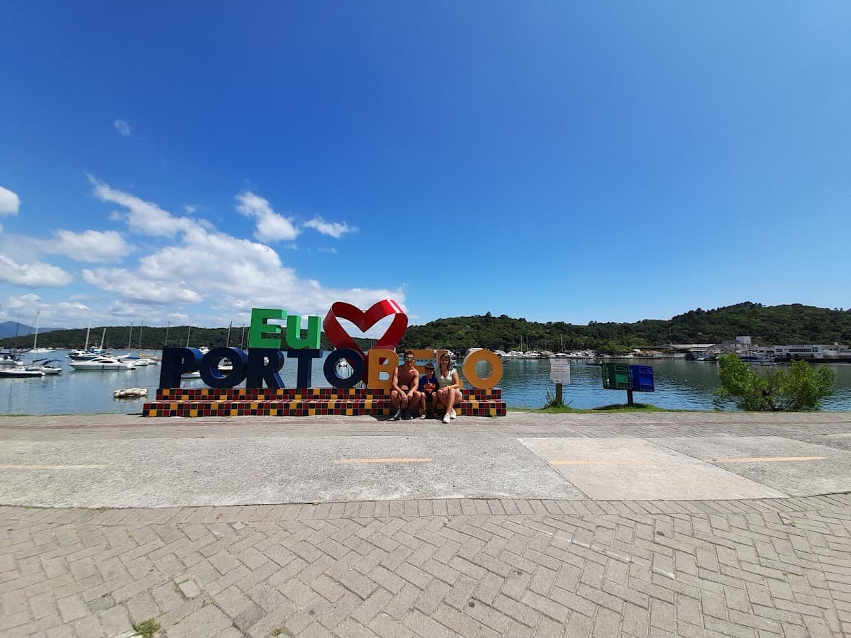 Letreiro "Eu Amo Itapema" — foto