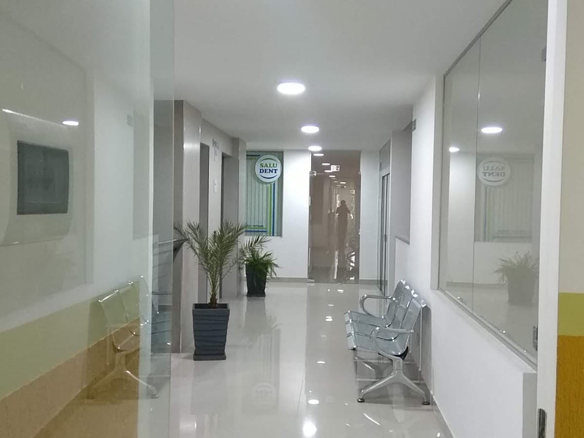"UTI DENTAL" Consultório Odontológico — foto