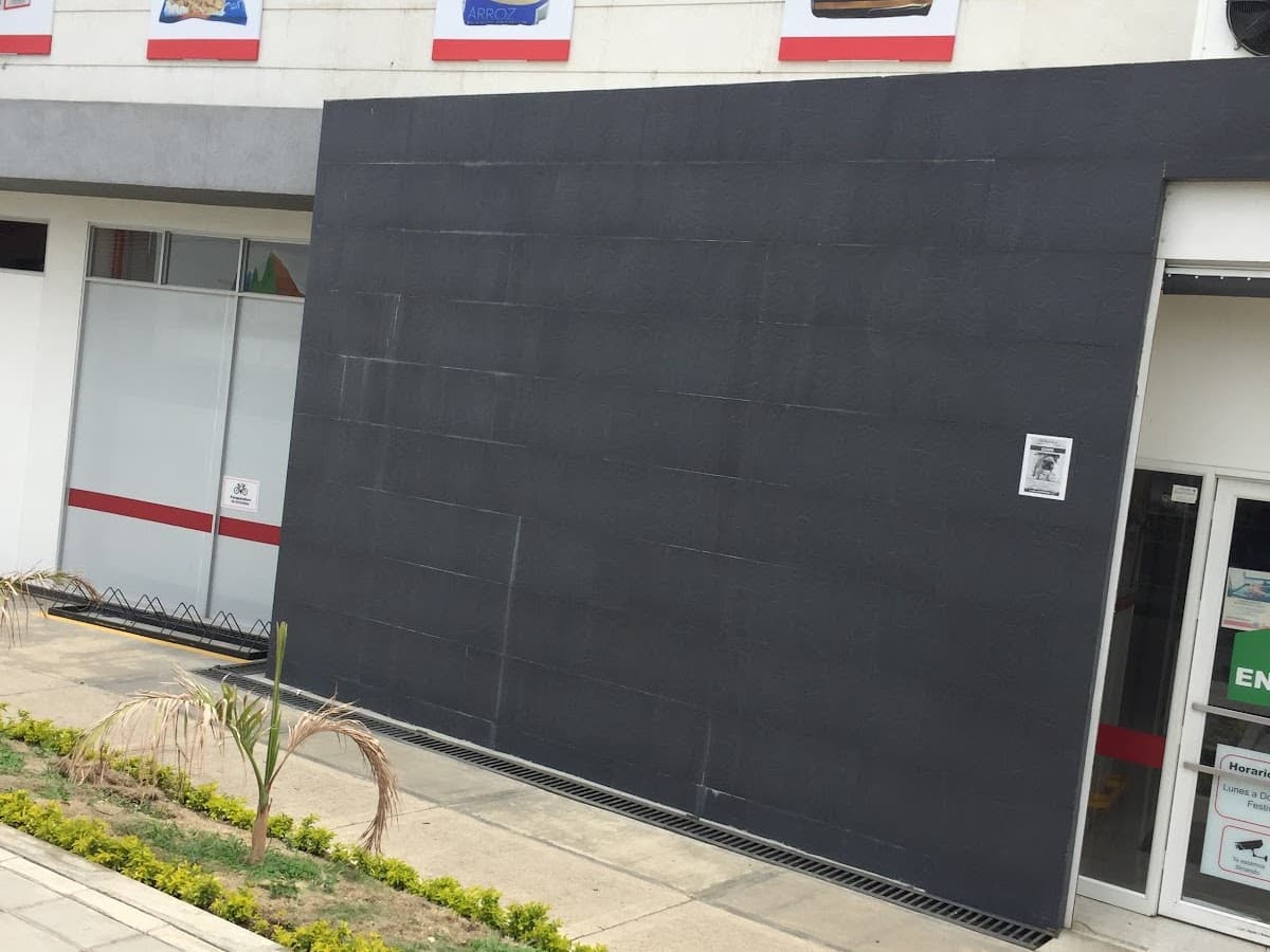 Tienda D1 — foto