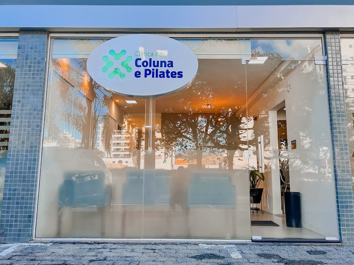 Clínica da Coluna e Pilates Pedra Branca - Dr. Michel Cerqueira Especialista Coluna, Ciático e Hérnia de Disco